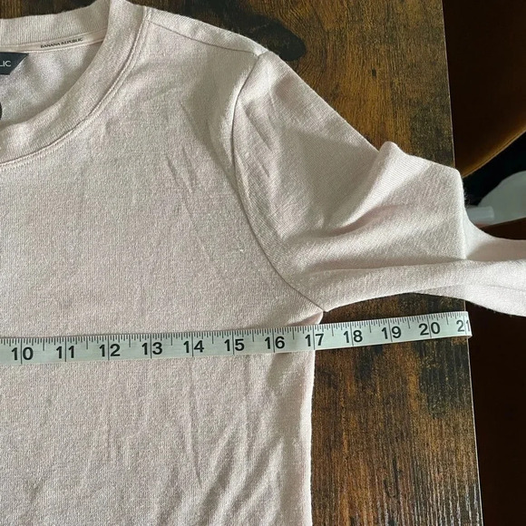 Banana Republic Long Sleeve Crewneck Top - Picture 6 of 11